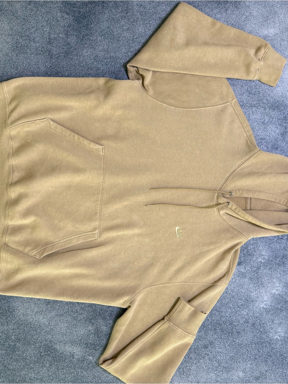 Nike Men’s Tan Crewneck Hoodie Sweatshirt